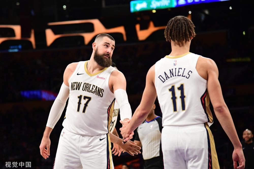 同时在防守 同时在防守