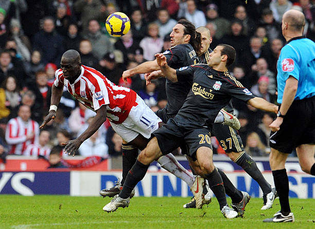 英超赛场上 英超赛场上