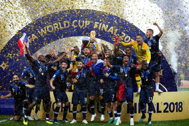 他不仅具备 他不仅具备